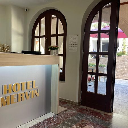 Mervin Hotel Крує Екстер'єр фото